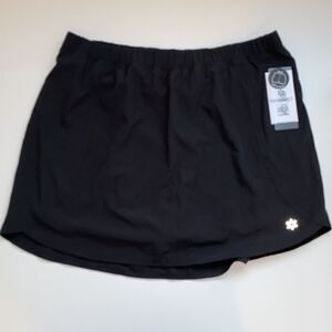 NINE WEST ACTIVE SKIRT -SHORT new sz 1X women
